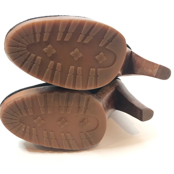 KORS Tall Black Suede Genuine Wood Platform Boots - Picture 6 of 15